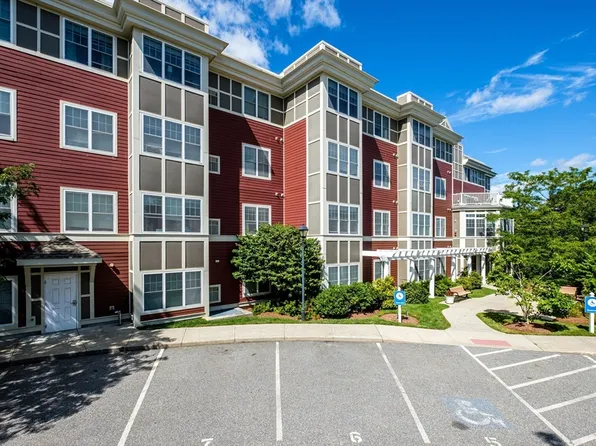 35 Commonwealth Ave APT 202, Newton, MA 02467