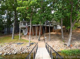 1789 Sweetwater Dr, Lake Ozark, MO 65049