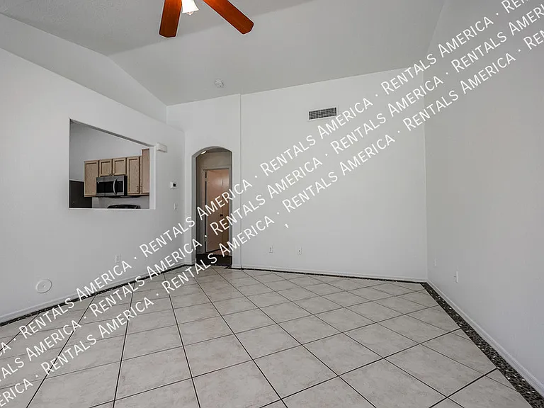 12731 W Sharon Dr — Photo 27