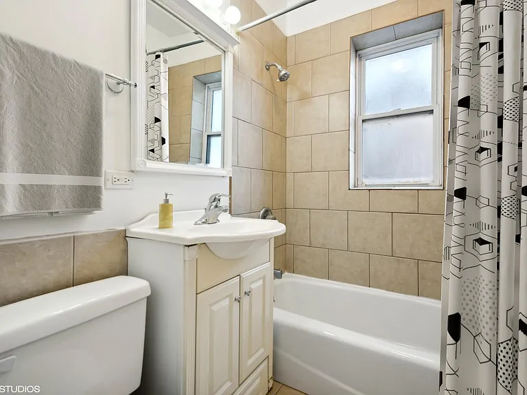 3728 W Wilson Ave #1 — Photo 9
