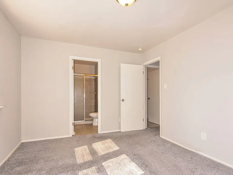 4973 Bristol Rock Rd — Photo 10