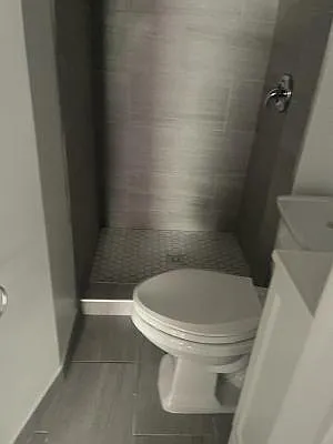 Rented by Perry Associates NYC Inc | media 18