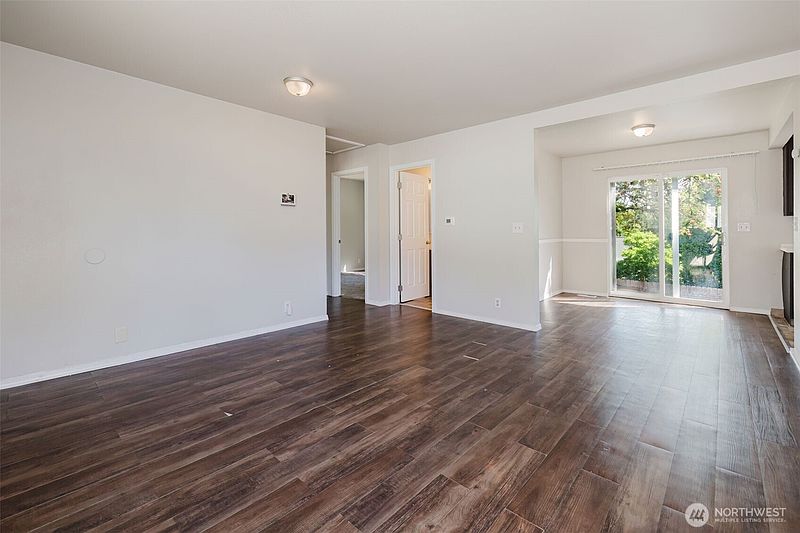4th image of 1141 West Avenue
