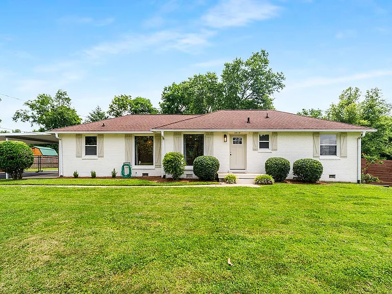 2519 David Dr — Photo 1