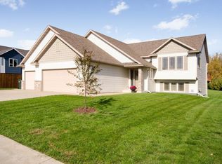 3909 Blossom St NW, Rochester, MN 55901