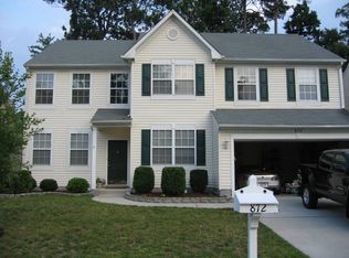 872 Holbrook Dr, Newport News, VA 23602
