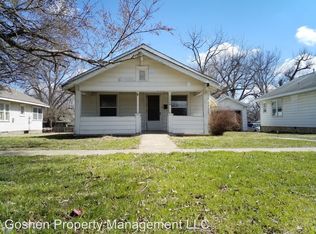 1324 N Summit St, Arkansas City, KS 67005