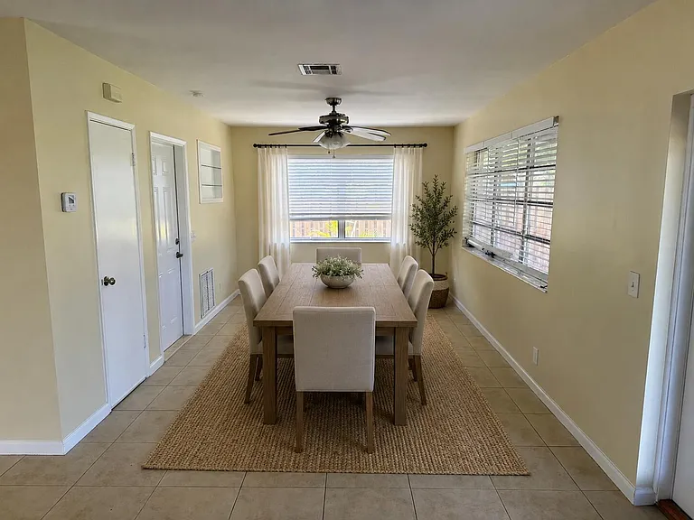 1428 SW 1st Ave — Photo 5