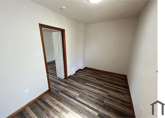 3430 E 73rd St — Photo 25