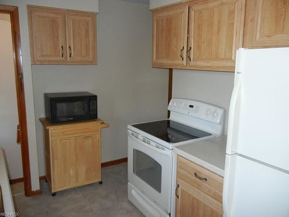 2nd image of 3318 Dellwood Dr