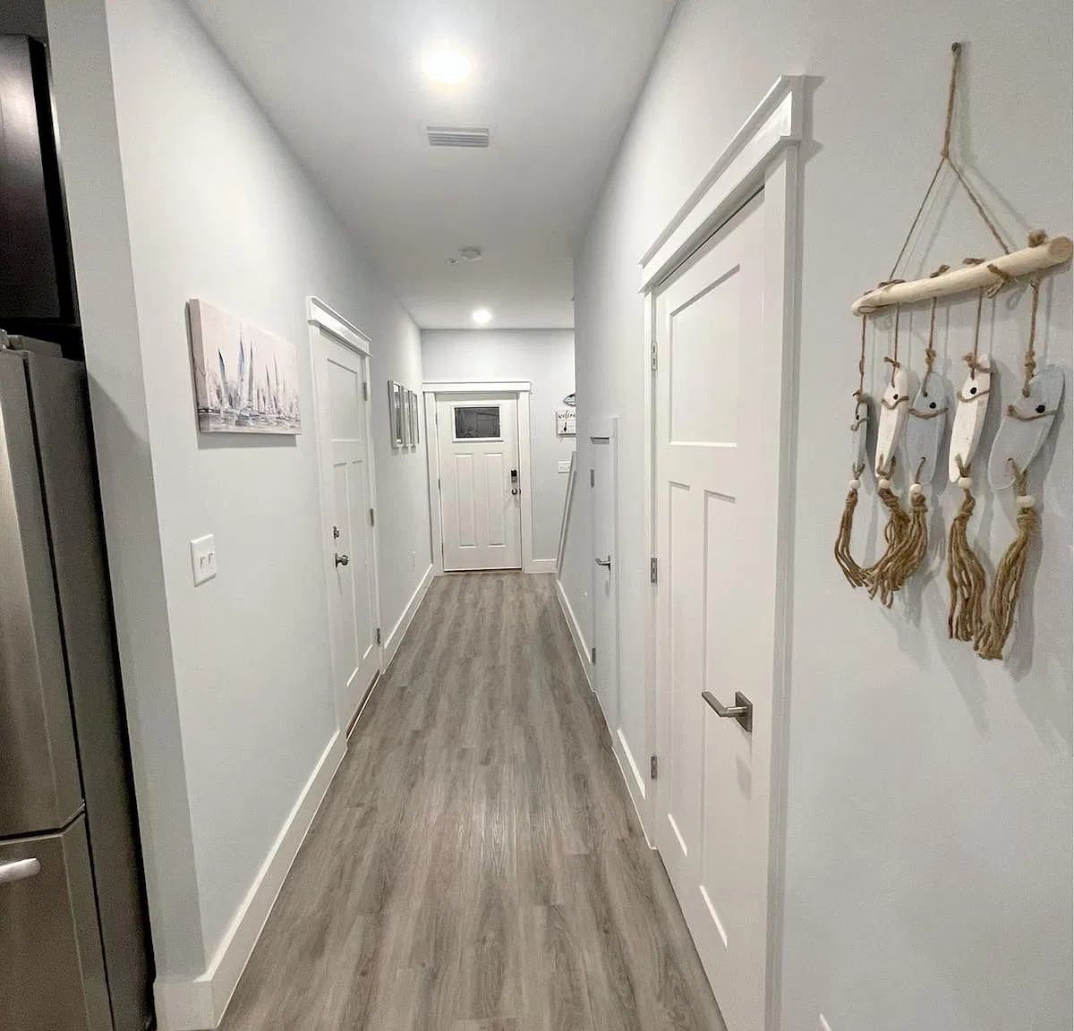 3 bed, 2.5 bath, 1420 sqft, $2,299 — Photo 3