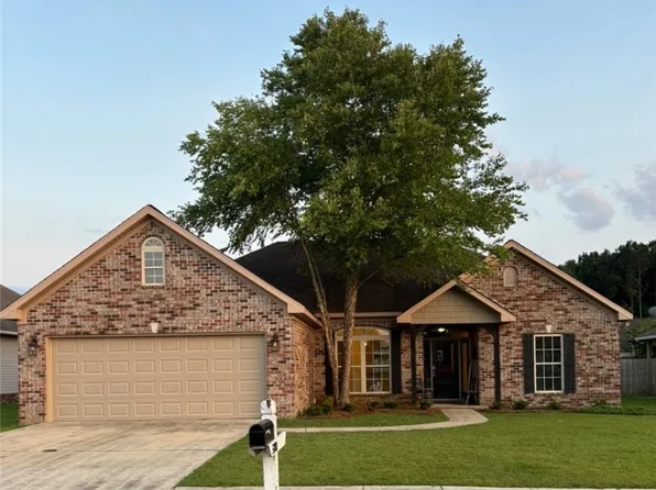 5203 Bristolwood Cir, Northport, AL 35475