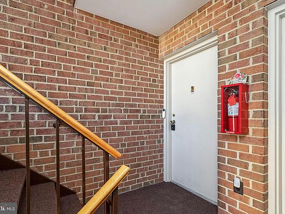 4th image of 10627 Provincial Dr APT C