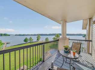 12100 Two Rivers Drive #PH-F, Athens, AL 35611