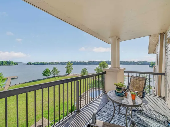 12100 Two Rivers Drive #Ph-f, Athens, AL 35611