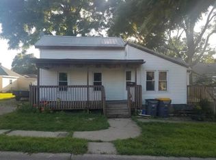 815 12th Ave, Monroe, WI 53566