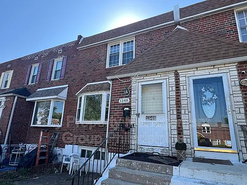1348 Elson Rd Photo 1