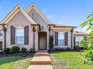 9247 Windy Meadow Ln, Cordova, TN 38016