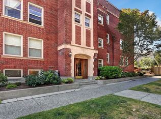 145 N 84th St #201, Seattle, WA 98103