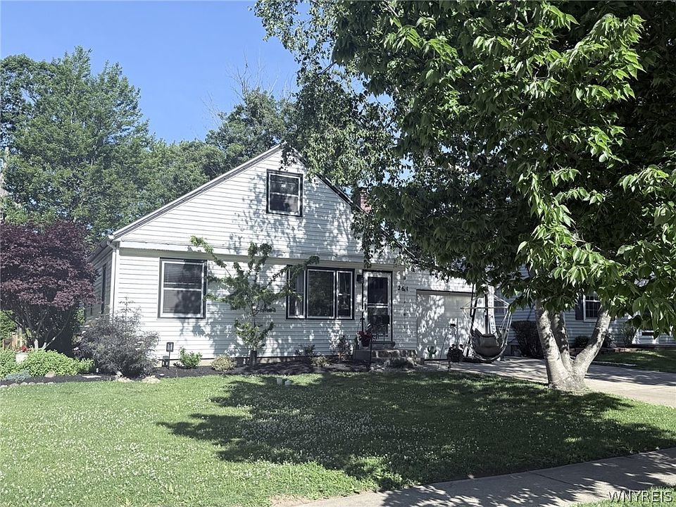 1st image of 261 Highland Dr