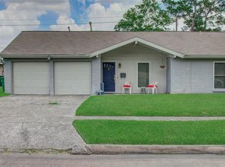 10130 Woodwick St, Houston, TX 77016