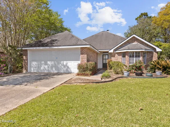 403 N Rushmore Ln, Youngsville, LA 70592