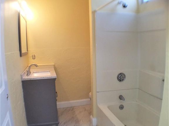 5th image of 47 Cocasset St APT 3