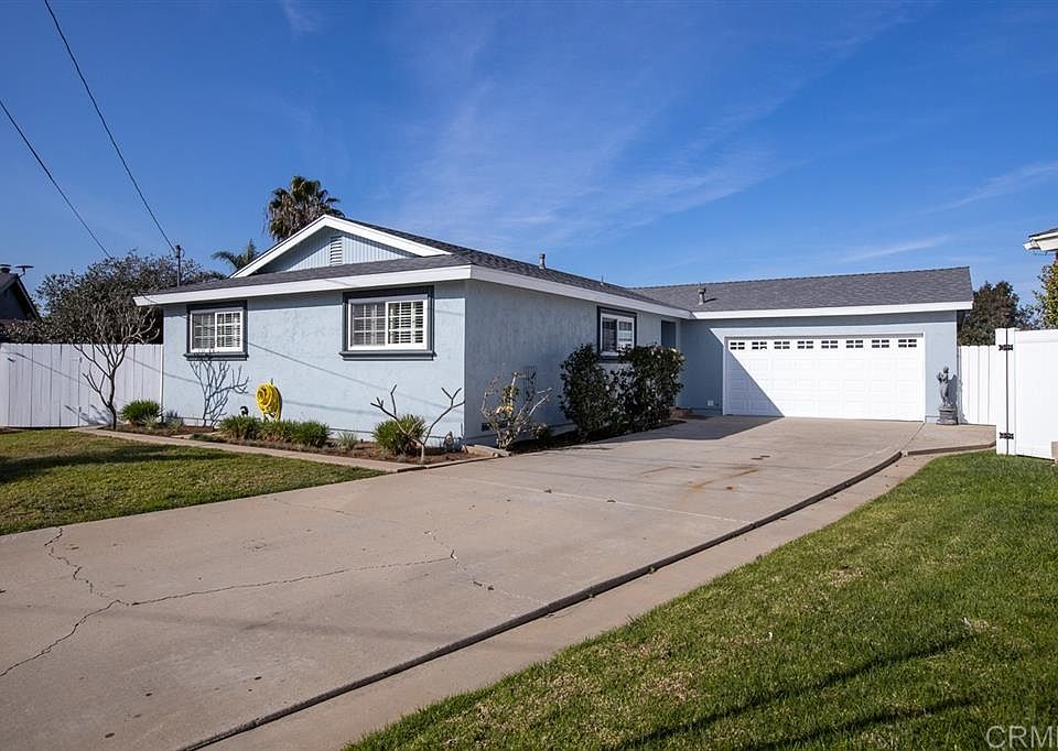 1st image of 724 Iris Ave