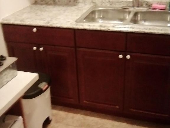 4th image of 1042 E Washington Blvd