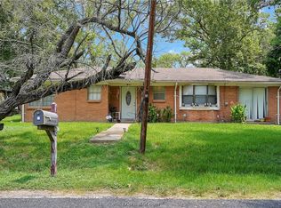 1508 Douglas St, Bryan, TX 77808