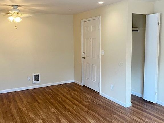 2nd image of 1214 N 137th St APT 21