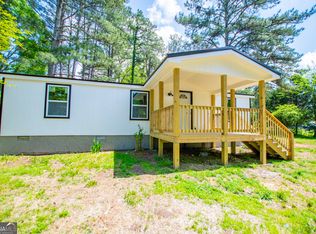 126 Holly Dr, Carrollton, GA 30116
