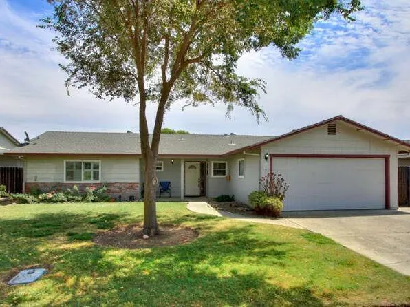 1735 Casa Nueva St, Woodland, CA 95695