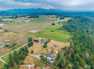 18121 SE 426th St, Enumclaw, WA 98022