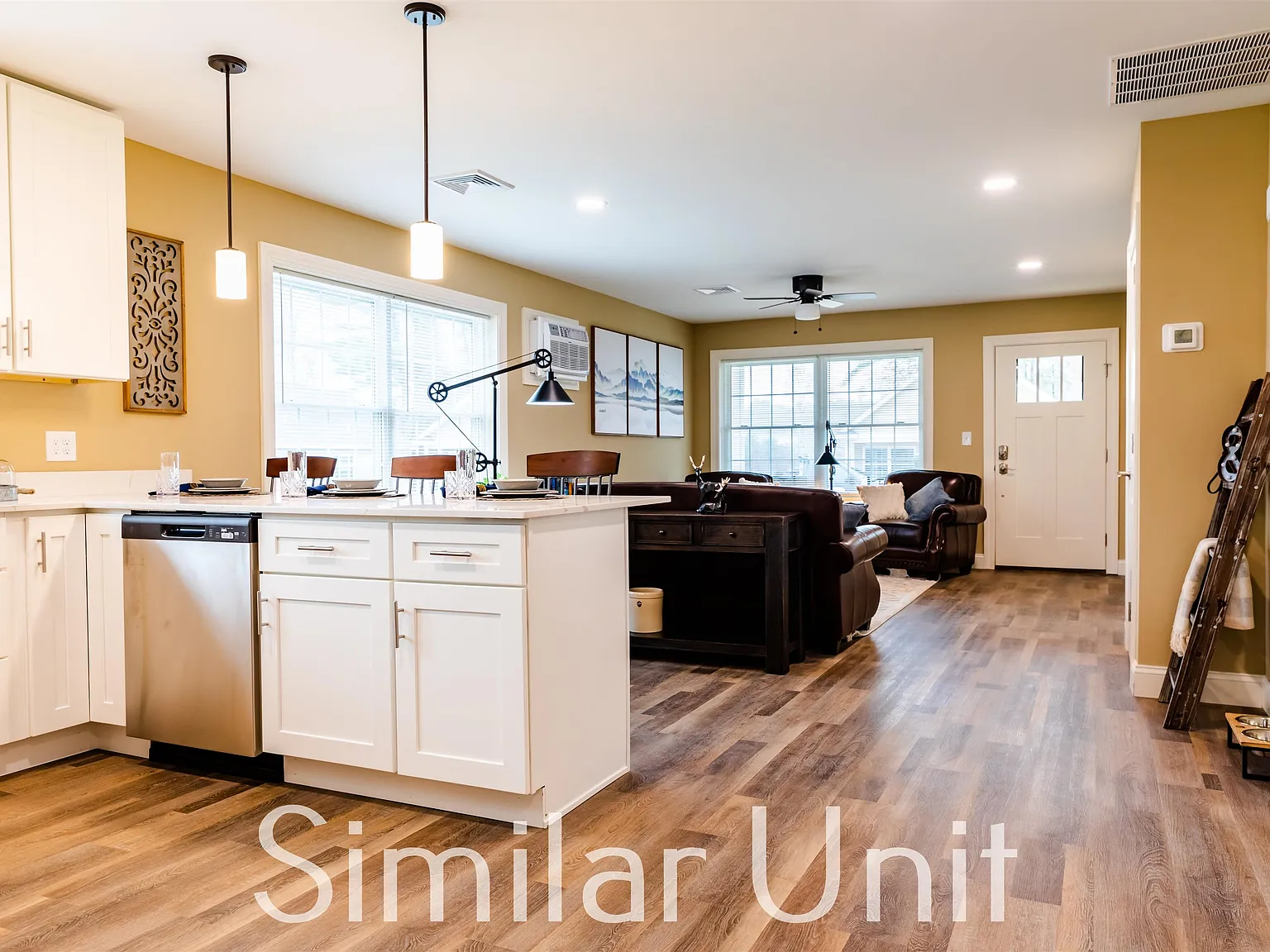 3 bed, 1.0 bath, 1485 sqft, $2,575 — Photo 2