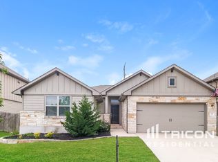 123 Finley St, Hutto, TX 78634