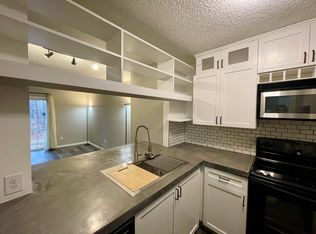 1725 Ridgebury Dr, Hilliard, OH
