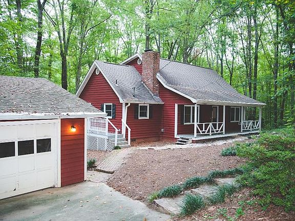 3rd image of S Elizabeth Dr