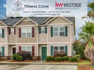 2 Winter Lake Cir, Savannah, GA 31407