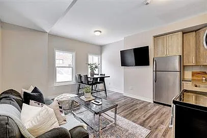84 Russell Ave — Photo 18