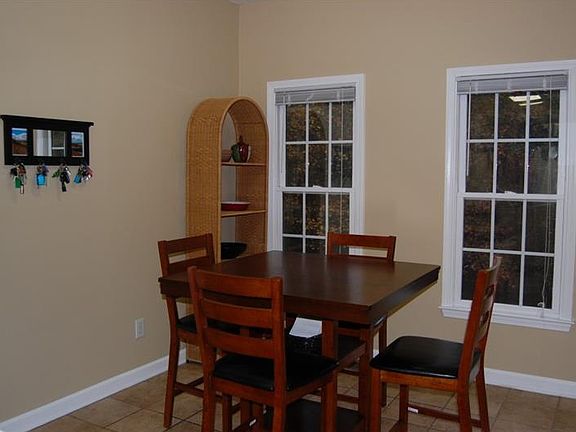 2nd image of 805 Tribble Cove Dr