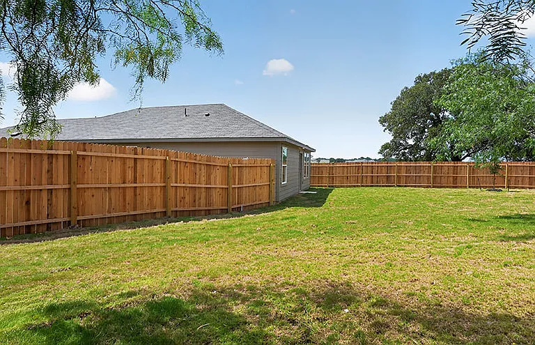 Axis at Veranda Rental Homes — Photo 13