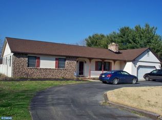 617 Dutch Mill Rd, Newfield, NJ 08344