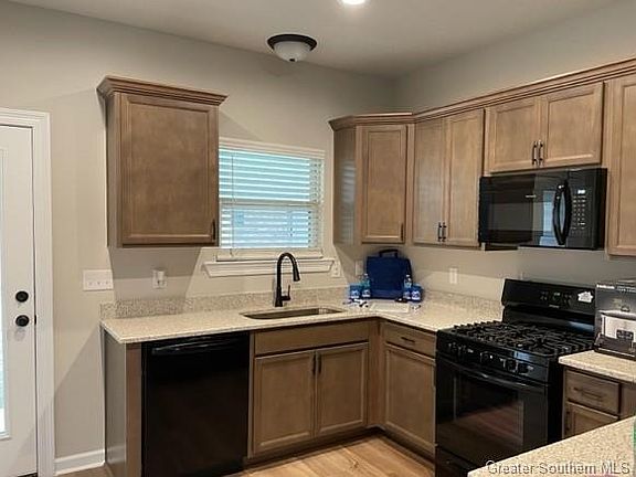 2nd image of 144 Chandler Ln