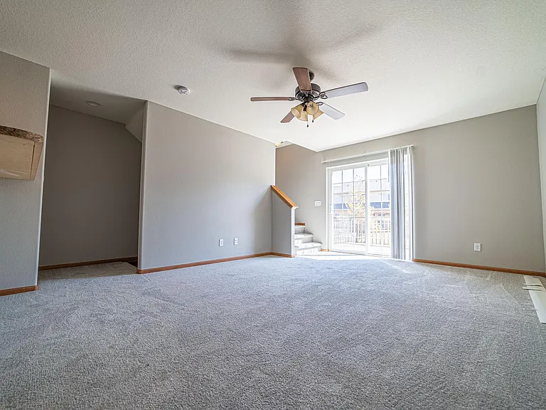 174 War Admiral Ln — Photo 4