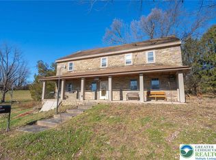 621 Nursery Rd, Lenhartsville, PA 19534