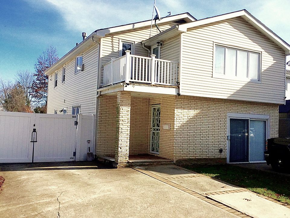 1st image of 190 Memphis Ave #1