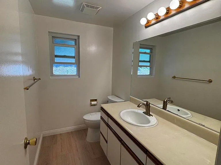 446 Camino Verde — Photo 10