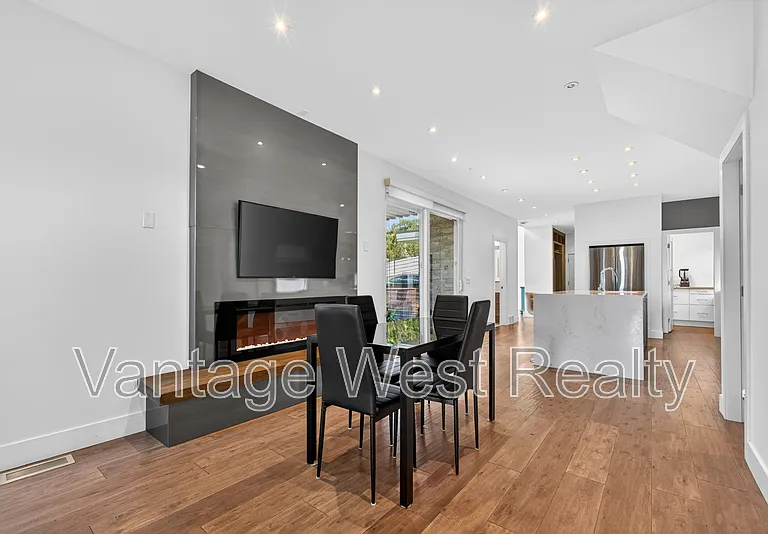 3859 Carrall Rd #1 — Photo 6