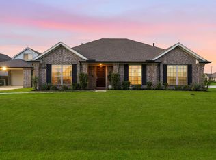 2102 Wikiup St, Dickinson, TX 77539